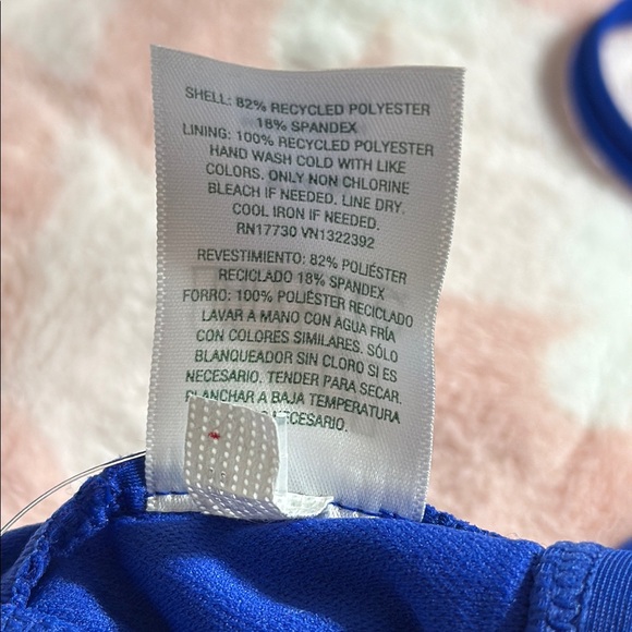 Vibrant Bikini Set with Floral Design - Picture 10 of 10